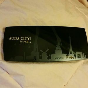 Lance Audacity eyeshadow pallet.